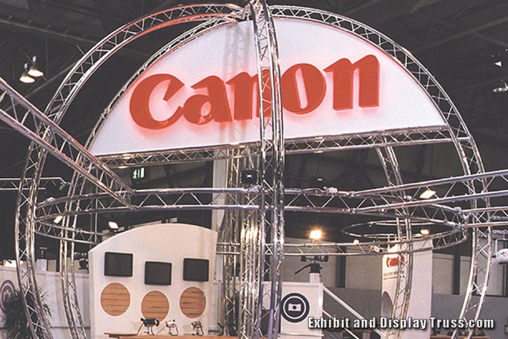 Curved Truss used for Canon Trade Show Display